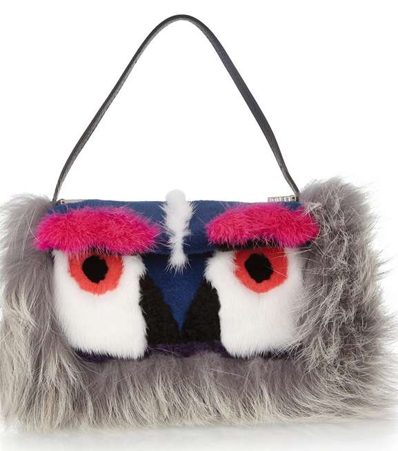 اختاري لأسابيع الموضة العالمية، حقيبة فندي Owl Baguette