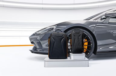 حقائب واكسسوارات سفر فاخرة نتيجة تعاون Tumi وMcLaren