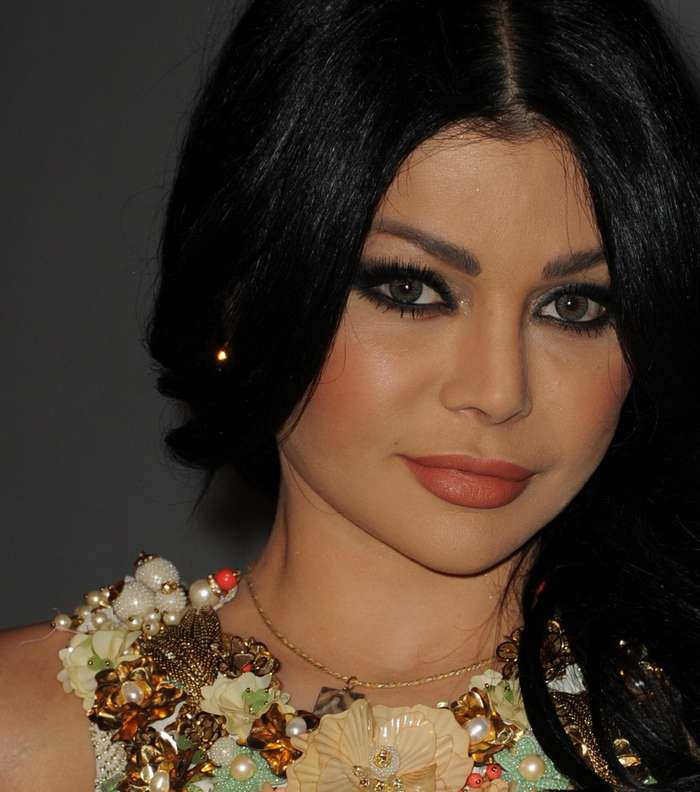 صور فساتين هيفاء وهبي 2013 | موديلات ملابس هيفاء وهبي