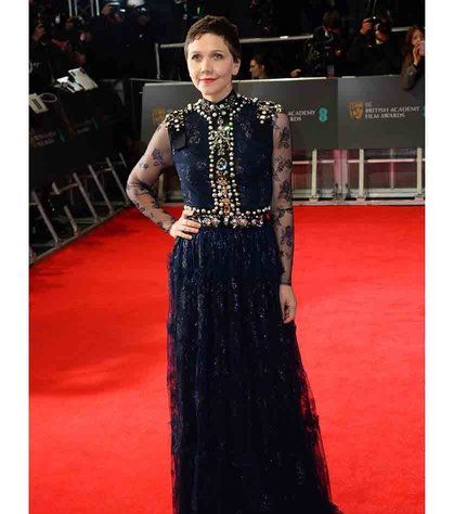 من حفل الـ BAFTA، إليك إطلالة Maggie Gyllenhaal