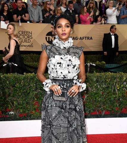 Janelle Monae بفستان من CHANEL في حفل SAG Awards 2017