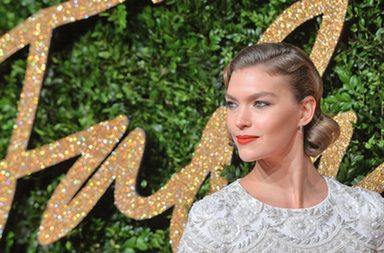 بالصور، صيحات ماكياج وشعر النجمات في حفل Fashion British Awards 2015