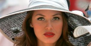 كوني  المدعوّة  الأجمل في كل الأعراس !