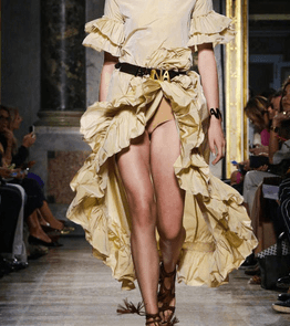 موضة الكشاكش Ruffles من Blugirl لصيف 2016
