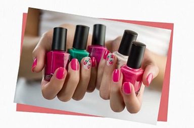 فيديو حصري على ياسمينة طريقة وضع مناكير من Wojooh Beauty