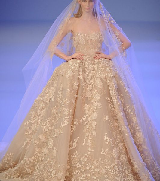 نرفع القبّعة من جديد لعروس إيلي صعب! 