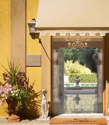 فندق Four Seasons Florence في إيطاليا