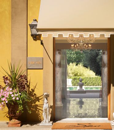 فندق Four Seasons Florence في إيطاليا