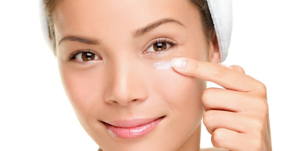 تجاعيد تحت العين