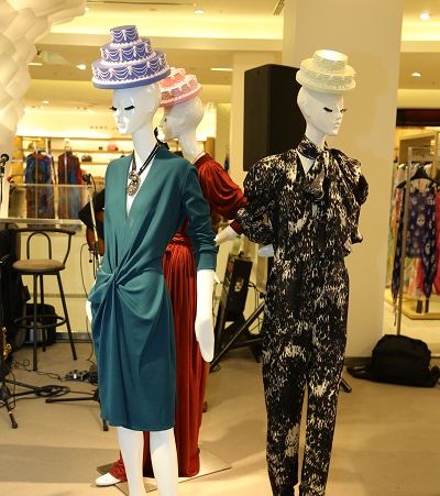 عرض مميّز للأزياء في متجر Lanvin Bahrain