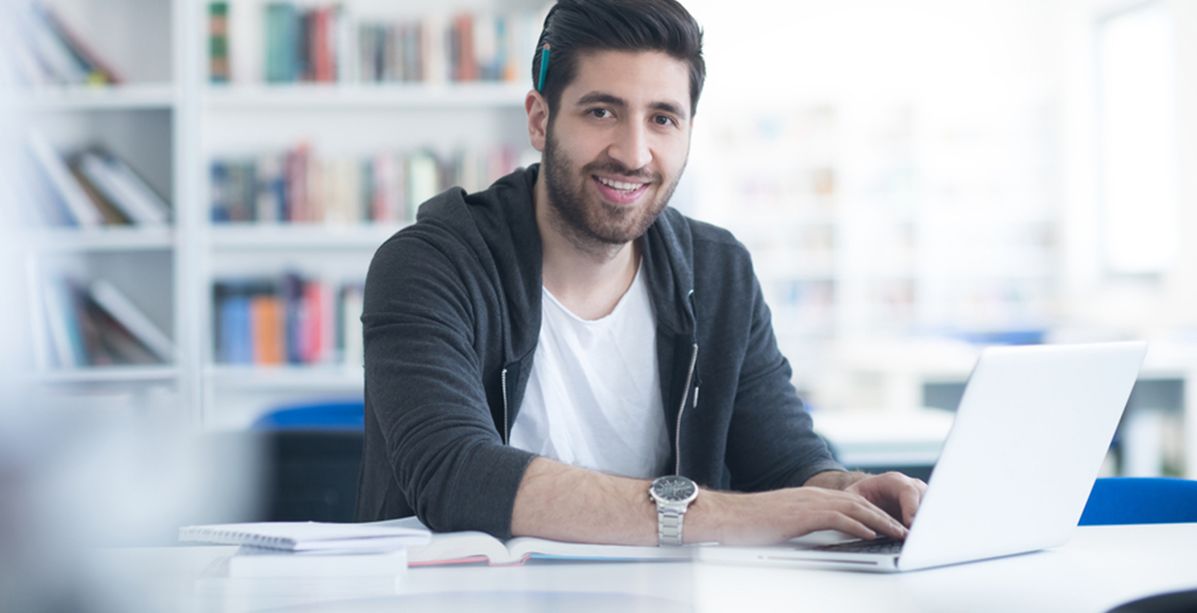 لماذا ترتبط الأجنبيات برجال عرب؟