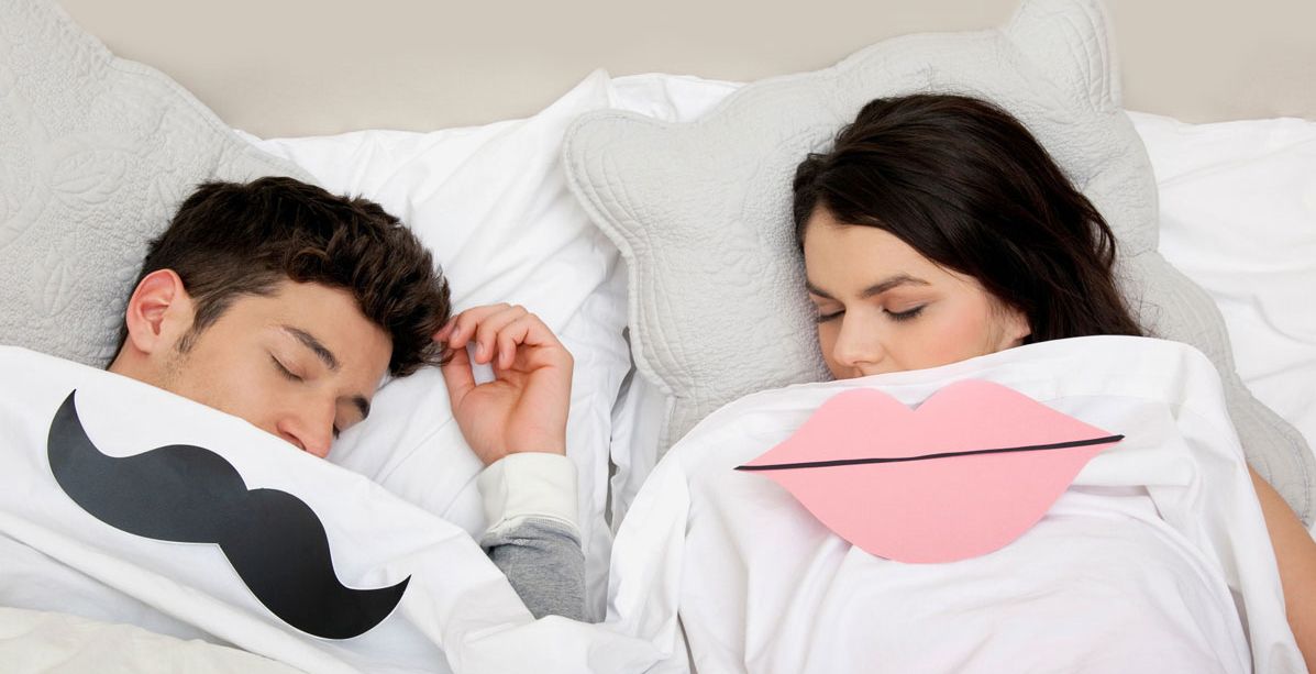 الرجال يحلمون بطريقة مختلفة عن النساء! العلم يكشف حقيقة ما يراودهم خلال الليل!