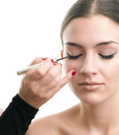 بالصور، آيلاينر مميّز لعينيك من Lancôme