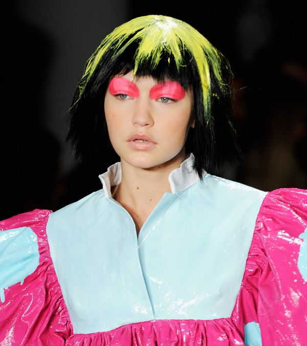 جرأة وجه المهرّج في عرض Jeremy Scott