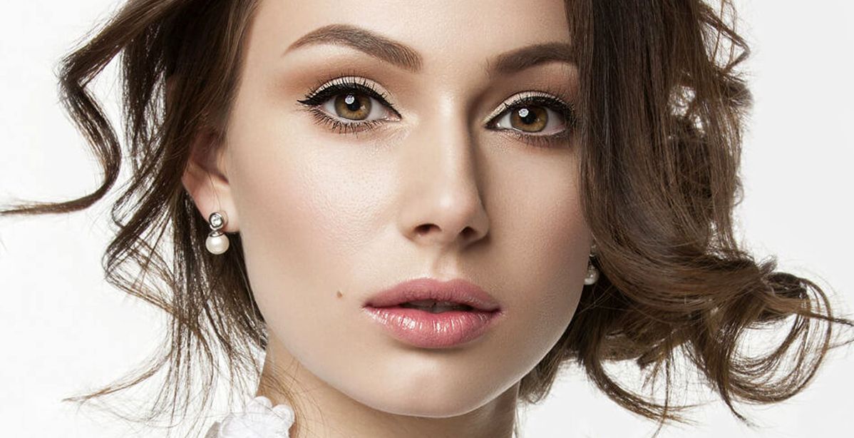 حيلة جديدة يعتمدها خبراء تجميل عالميين لتكبير العيون