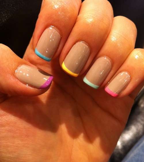 أظافرك النيود مع ألوان النيون الربيعية