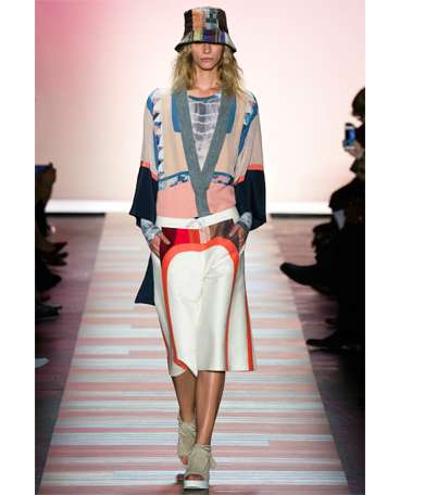 اكتشفي ازياء BCBG  لصيف 2016 من نيويورك