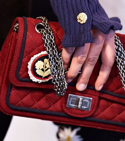 بالصور، اليك شنط CHANEL Metiers D'art 2015