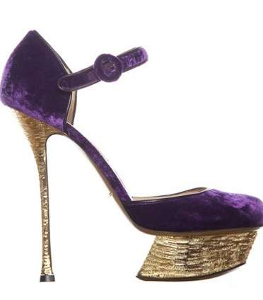 من نيكولا كيركوود، اخترنا لكِ أجمل الأحذية لشتاء 2013