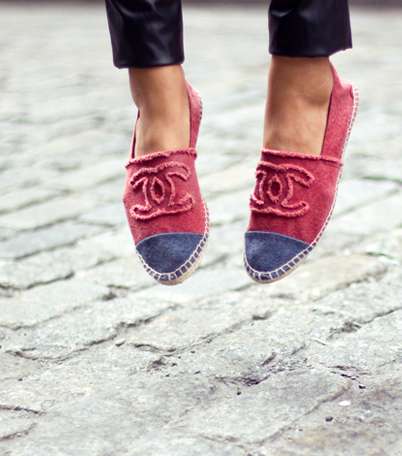 أحذية Chanel الـ Espadrille موضة في صيف 2013