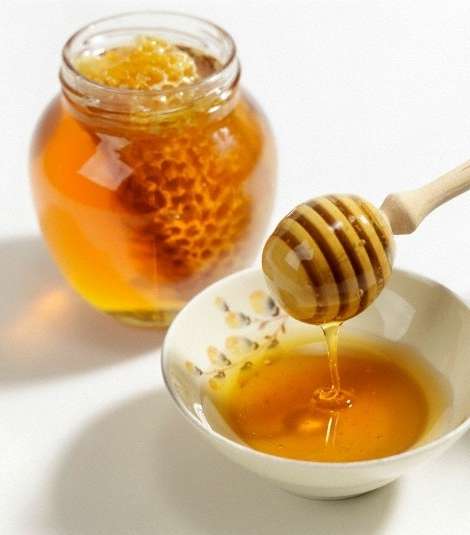 خلطة العسل لتنعيم الشعر 