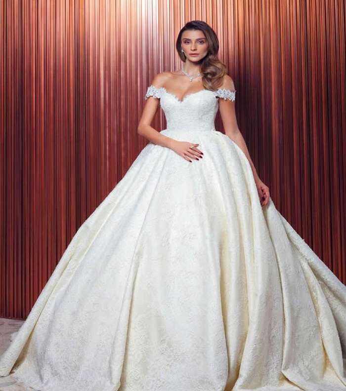 صور اجمل ازياء فساتين اعراس