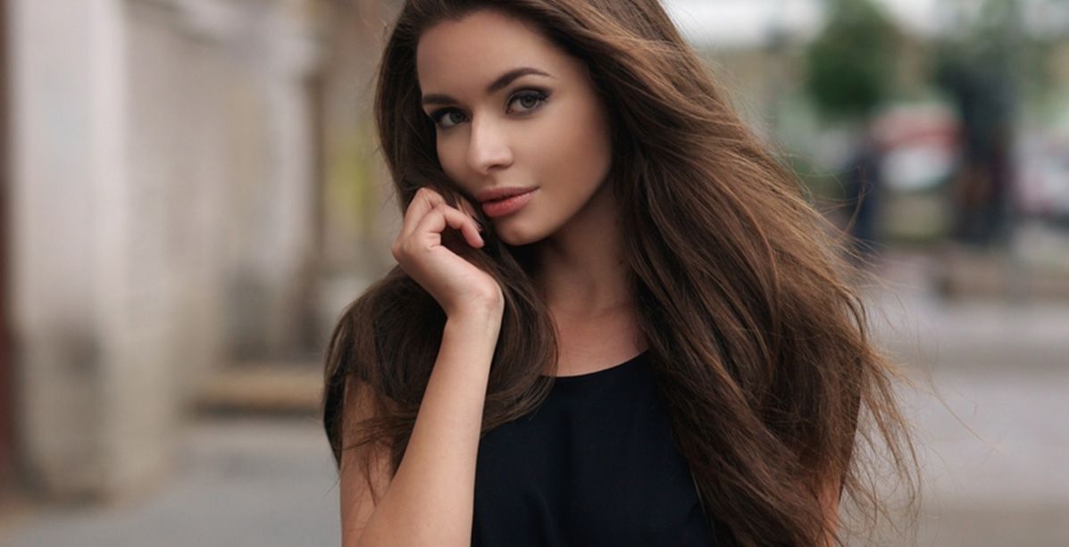تحبين أن تظهري جميلة من دون أي مستحضر ماكياج؟ هذا ما عليك فعله!