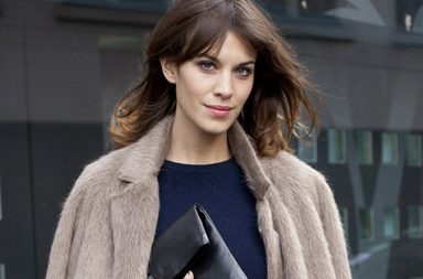 أليكسا شونغ تطلق خطاّ من الملابس خاصّاً بها