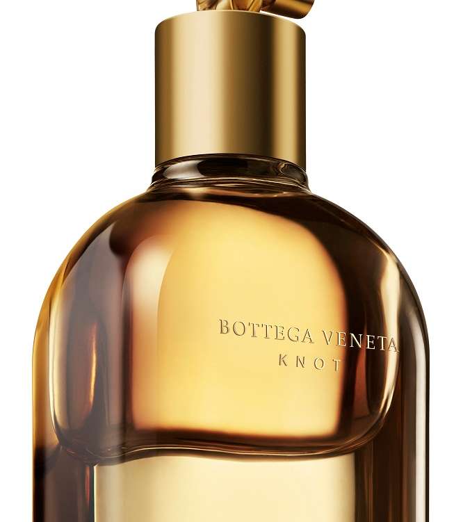 Knot من Bottega Veneta