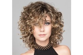 قصات شعر قصير جدا للشعر المجعد