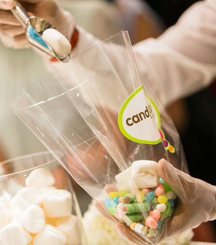 حلويات Candylicious الشهيّة خلال حفل Ethan Allen في دبي