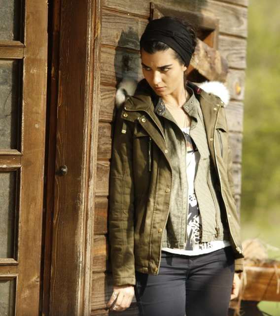 ازياء توبا بويوكوستن