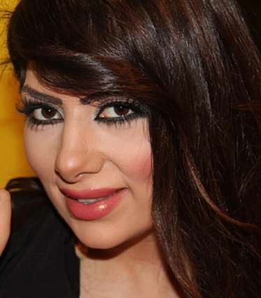 صور مناكير اظافر علم الكويت | العيد الوطني الكويتي 2014