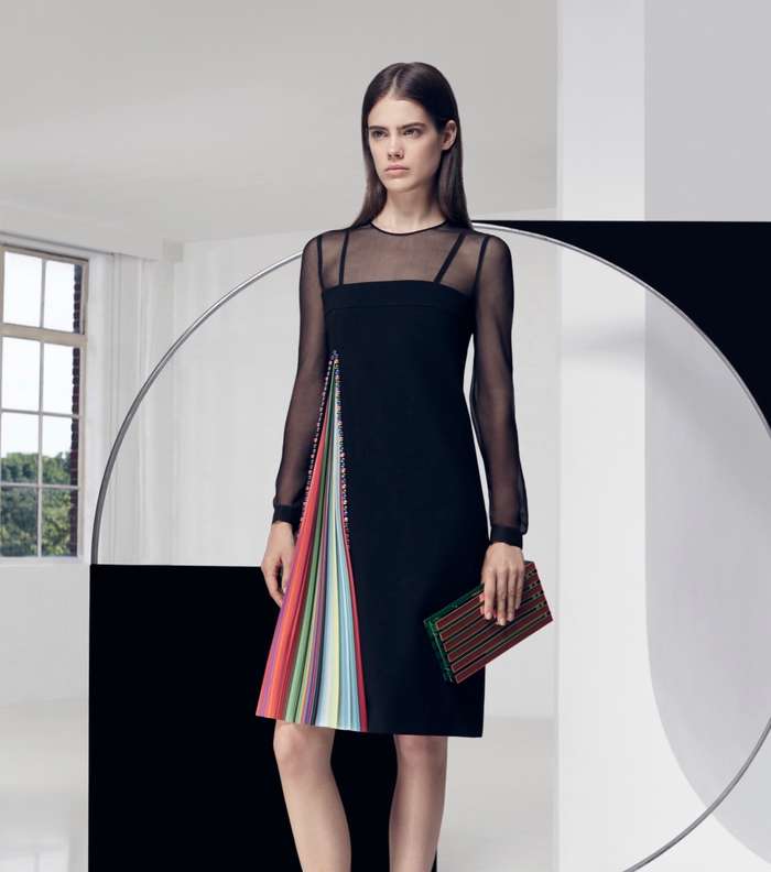 موضة قماش الشفاف من مجموعة ماري كاترانتزو Resort 2016