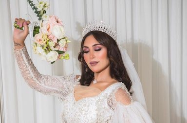 الدكتورة خلود تحتفل بزفافها بعد ان تحولت الى عروسة سناب
