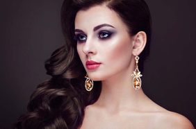 مستحضرات مكياج جديدة لموسم الإحتفالات يكشف عنها ROBINSONS