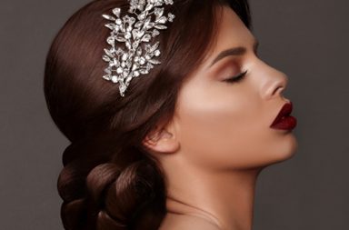 الفخامة: عنوان تسريحات شعر عروس محمد ترحيني لصيف 2018