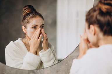 فوائد مجموعة كلينك للعناية بالبشرة الدهنية 