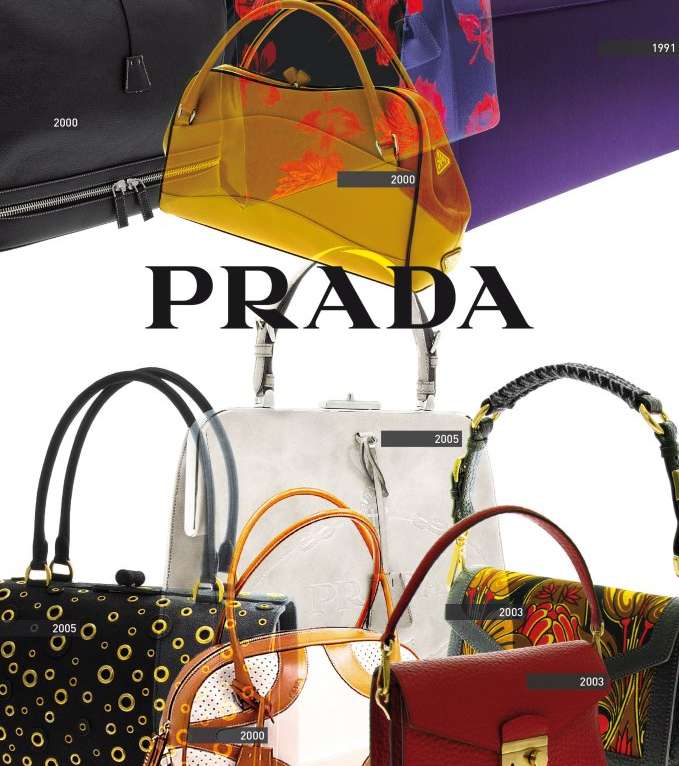 من مجموعة شنط Prada