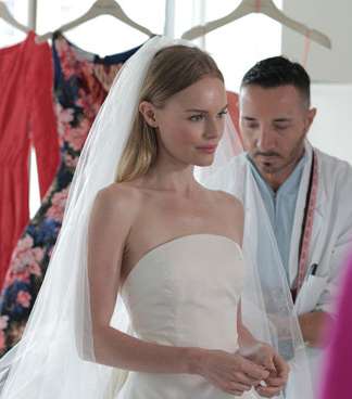 كيت بوسورث اختارته قبل فترة ليومها الكبير 