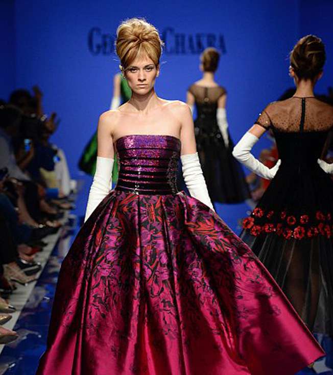 اخر موضه للفساتين الطويله بالصور