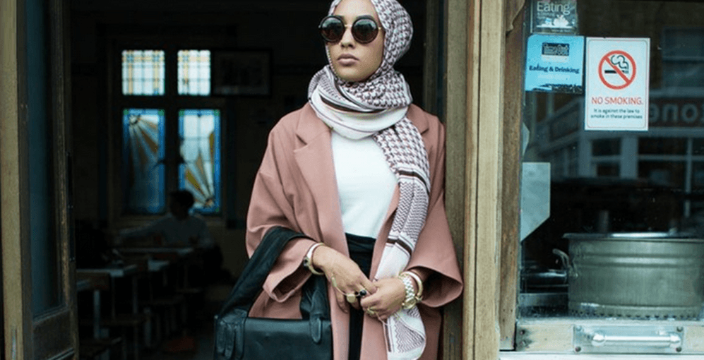 الحجاب ضمن مجموعة H&M للبنات