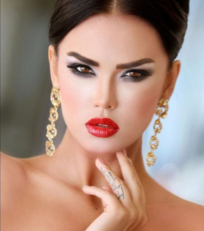 صور احلى مكياجات لسهراتك ومناسباتك