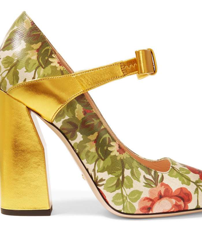 حذاء قوتشي المطبع بالازهار بالكعب الميتاليكي العريض من مجموعة الكابسولة لصالح Net a porter