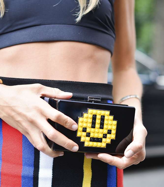 كلاتش برسمة الـ Emotican من les petits joueurs