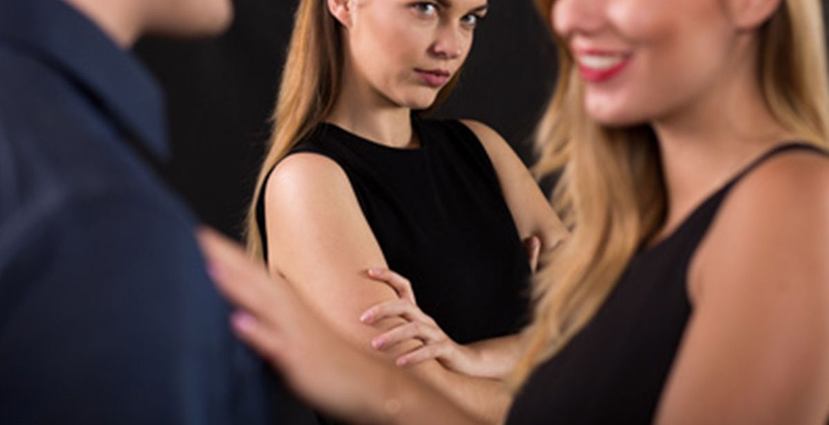 كيف تكون شخصية الرجل الذي يحب النساء 