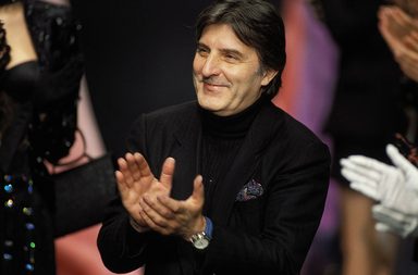 المصمم الفرنسي Emanuel Ungaro
