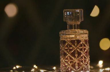 أجمل مدّونات العالم العربي يتمايلن على أنغام عطر Florence من Roberto Cavalli