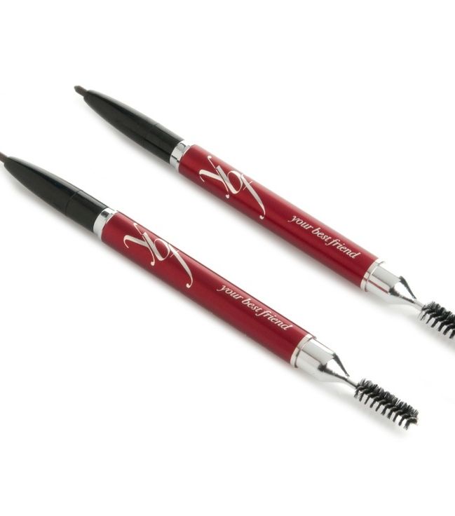 أنواع كحل حواجب ملائمة لاطلالتك