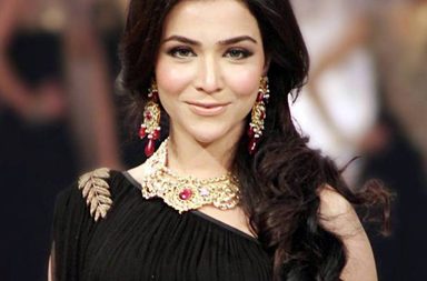 تسريحات شعر للسهرات بالصور 2017